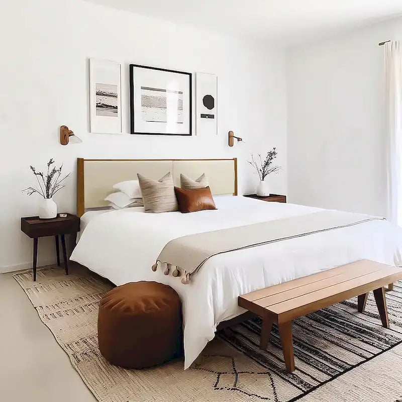 Ensemble cadre de lit en bois et tête de lit rembourrée beige, grand lit ou très grand lit