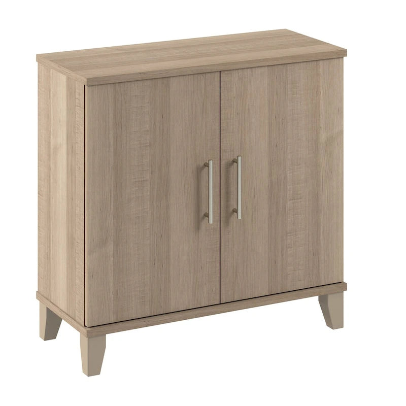 Petite armoire de rangement avec portes et étagères