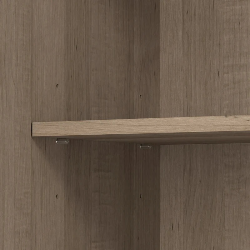 Petite armoire de rangement avec portes et étagères